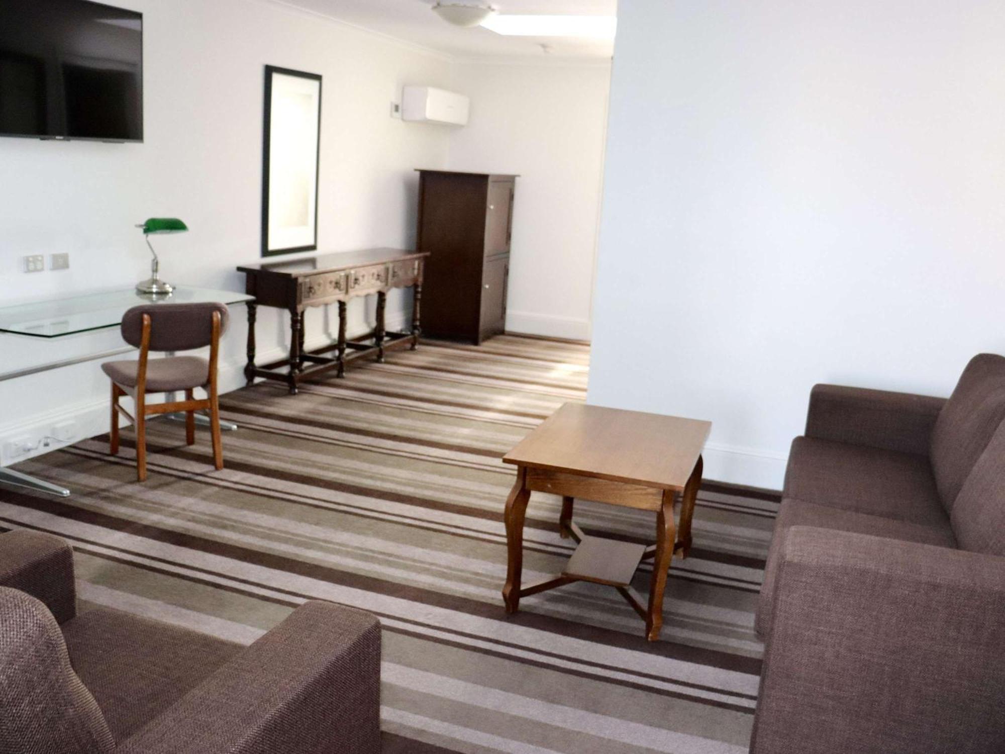 Mercure Canberra Extérieur photo